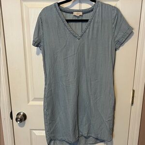 LOFT Dusty Blue V-Neck Short Sleeve Tunic